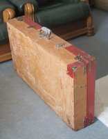 Marlen case bottom.JPG