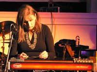 Susan_Alcorn_steel_guitar.jpg (134.33 KiB) Viewed 3346 times Susan_Alcorn_steel_guitar.jpg
